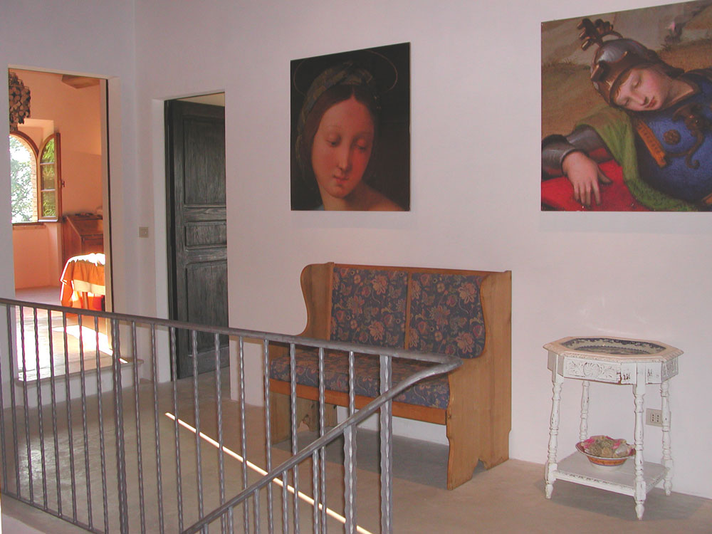 Hallway with Raphael panels