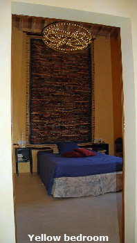 yellow_bedroom yellow_bedroom